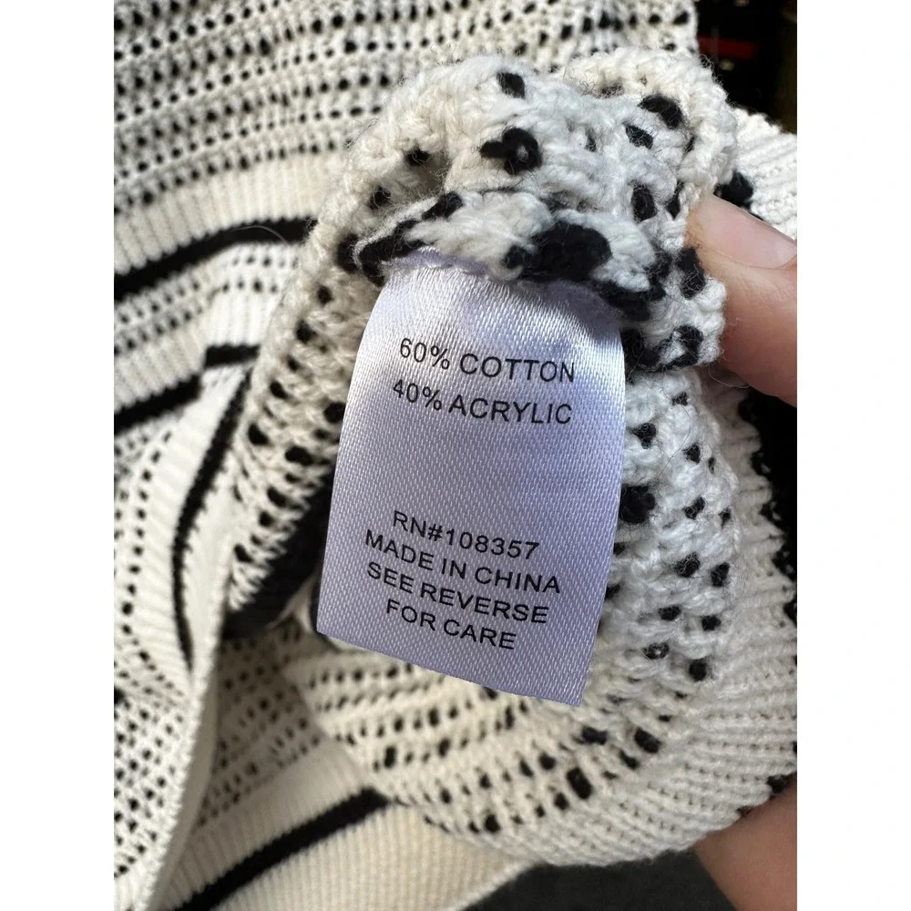 Evereve Womens Black White Striped Pointelle Knit Cap Sleeve Sweater Vest Size M